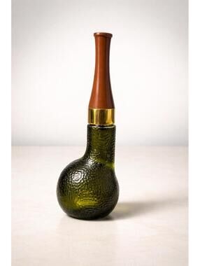 Avon 1970s Tai Winds Pipe Full After Shave Glass Plastic Bottle, 2x6.5”